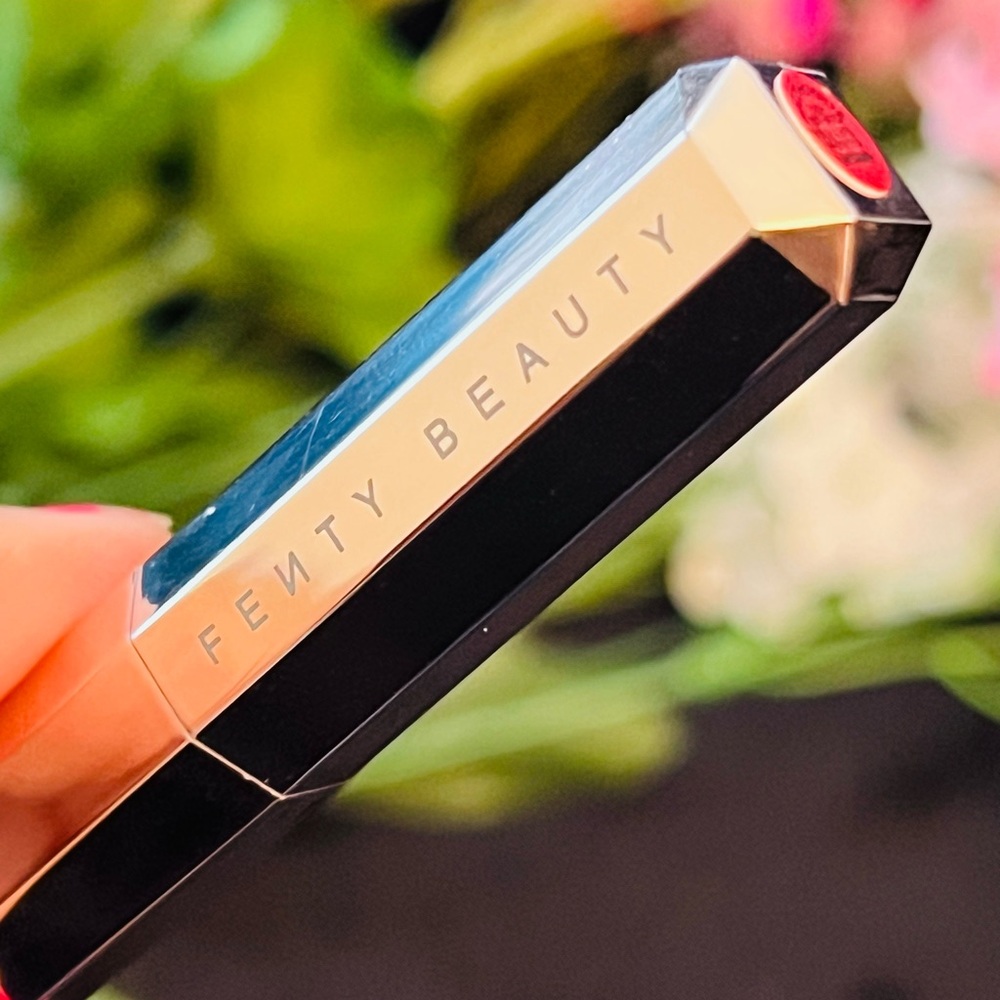 Fenty Beauty matte lipstick